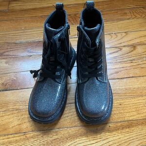 Jabasic Kids Shiny Black Boots